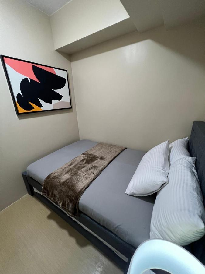 Cozy 2 Bedroom Condo With Balcony For Rent Iloilo City Exterior photo