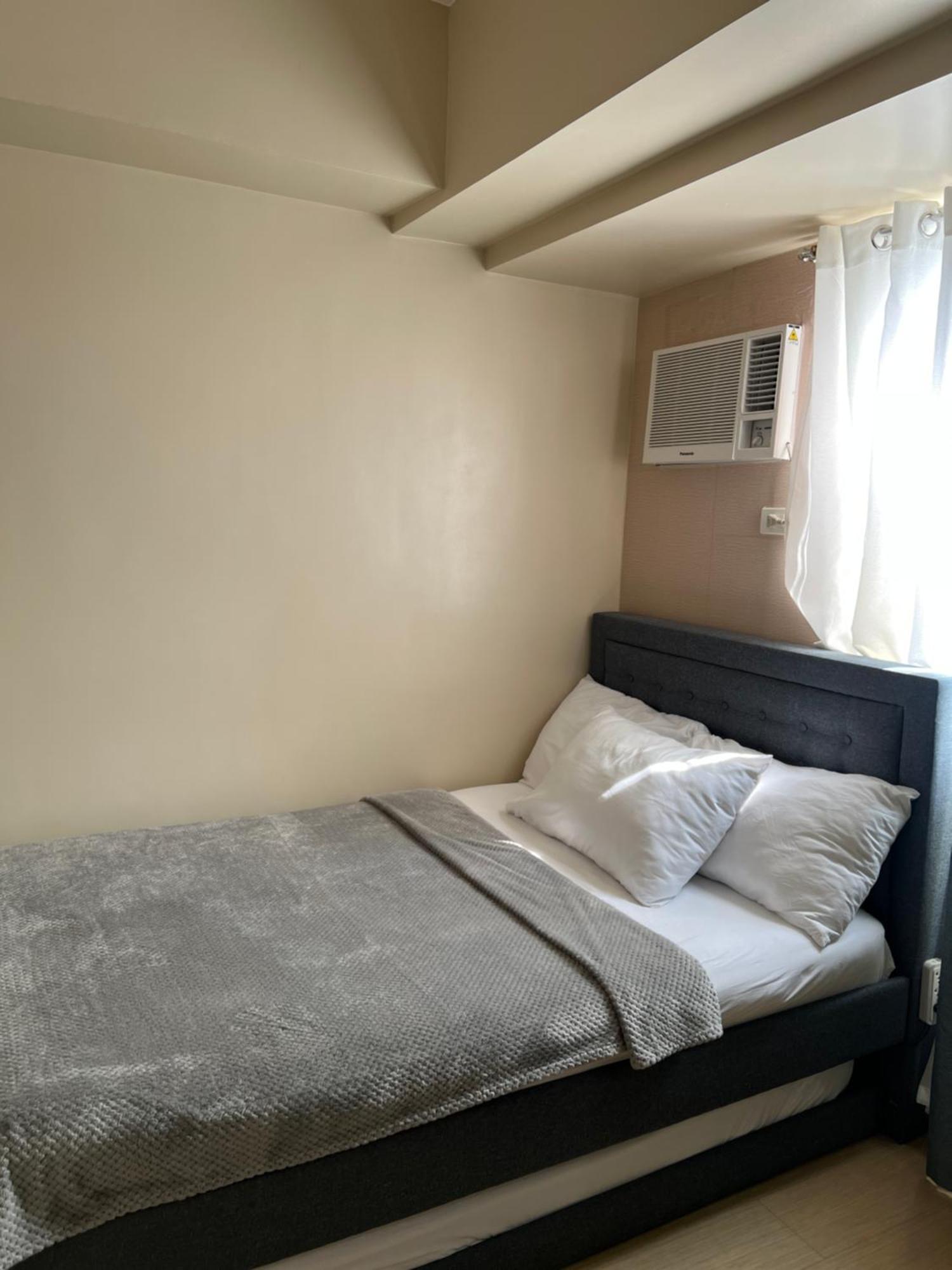 Cozy 2 Bedroom Condo With Balcony For Rent Iloilo City Exterior photo