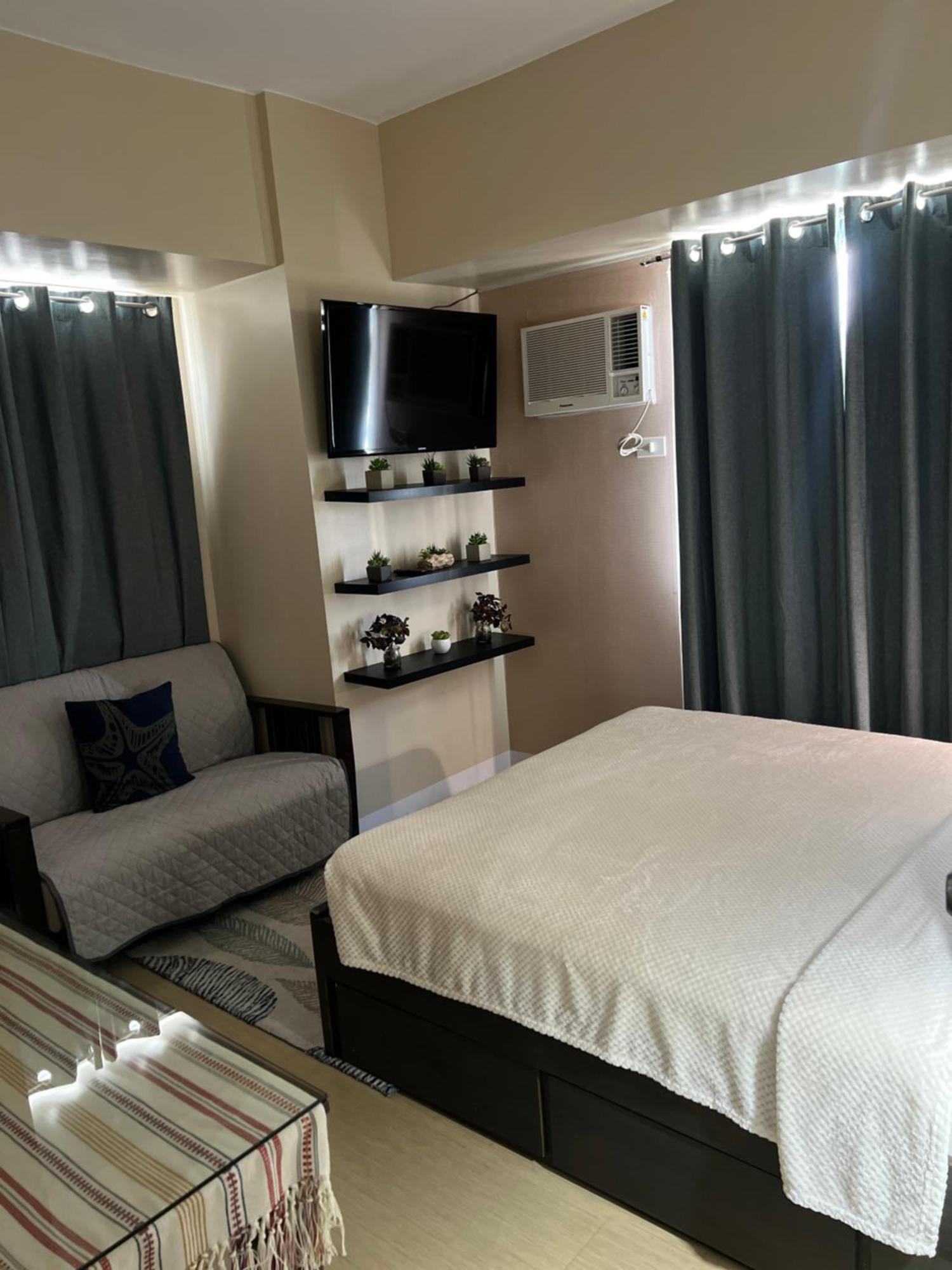 Cozy 2 Bedroom Condo With Balcony For Rent Iloilo City Exterior photo