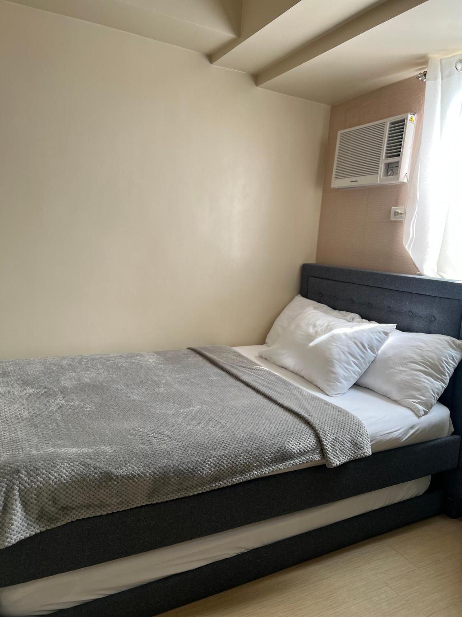 Cozy 2 Bedroom Condo With Balcony For Rent Iloilo City Exterior photo